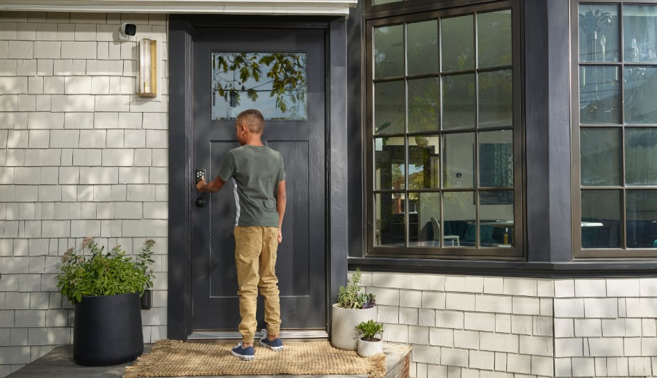 Vivint Smart Lock on home in Fort Myers